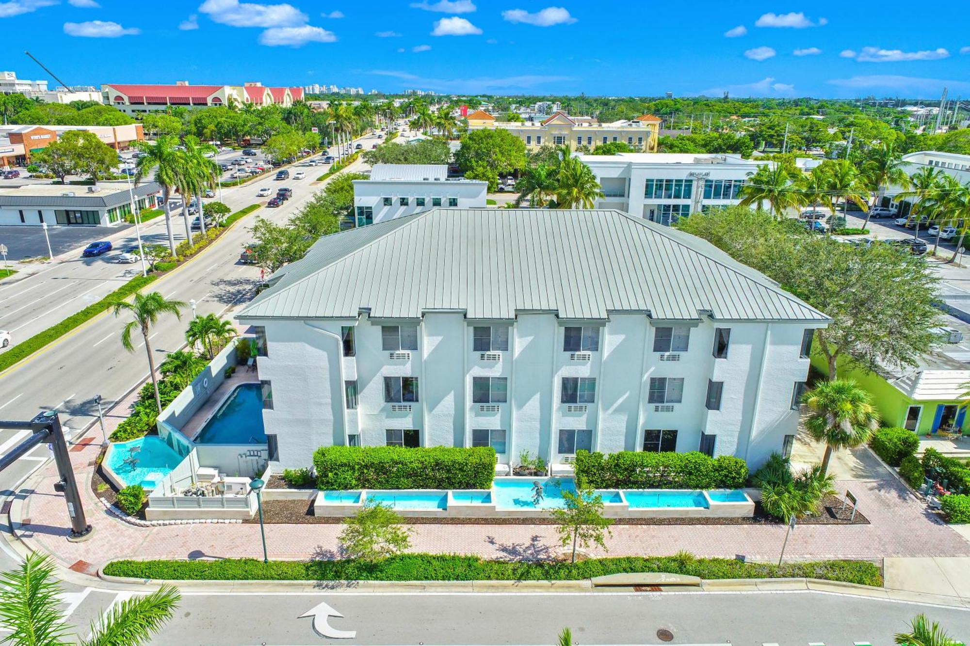 Naples Park Central Hotel Eksteriør bilde