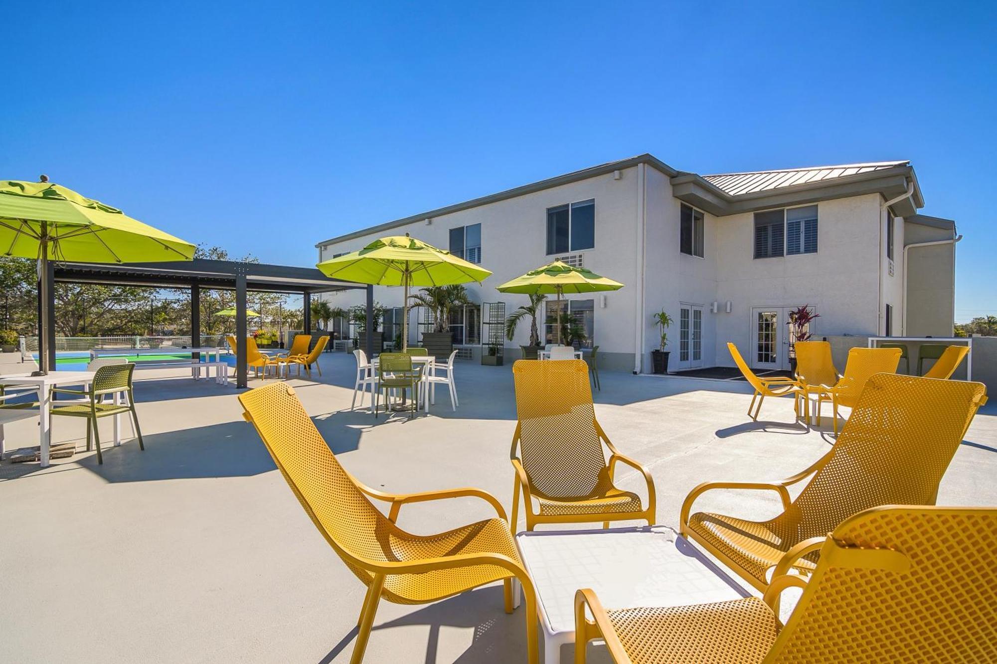 Naples Park Central Hotel Eksteriør bilde