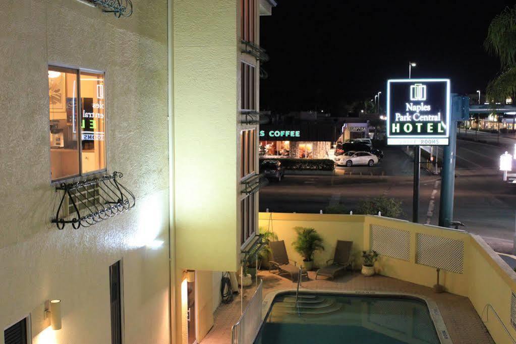 Naples Park Central Hotel Eksteriør bilde